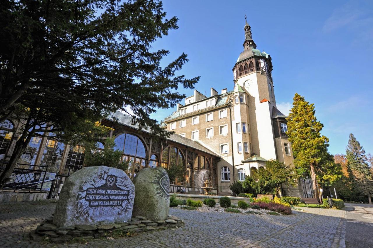 Dom Zdrojowy Hotel Świeradów-Zdrój Exterior foto