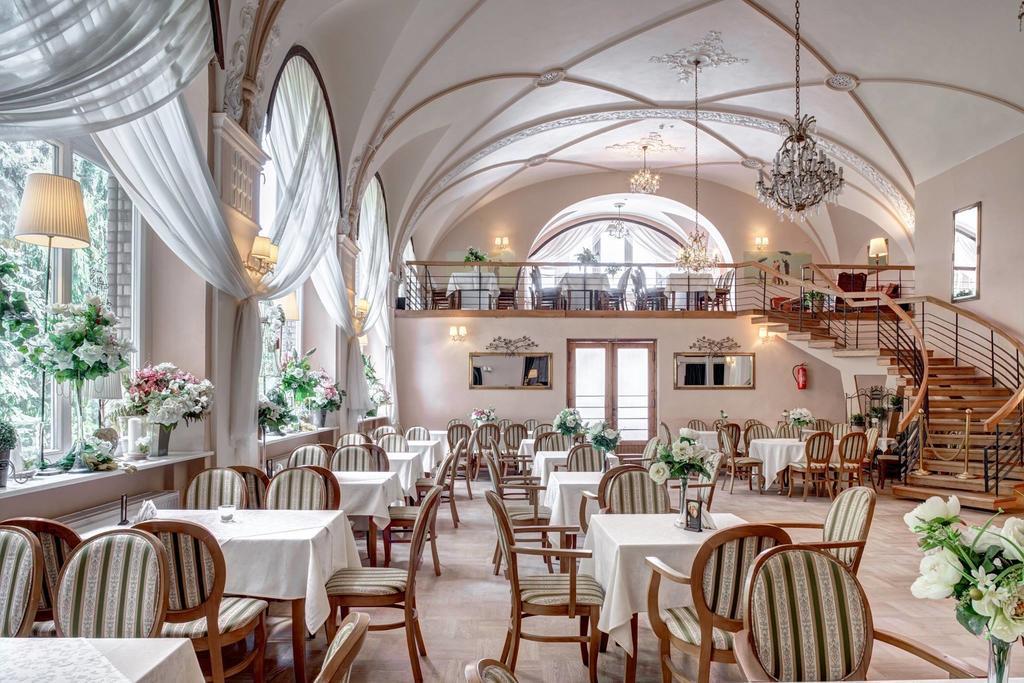 Dom Zdrojowy Hotel Świeradów-Zdrój Exterior foto